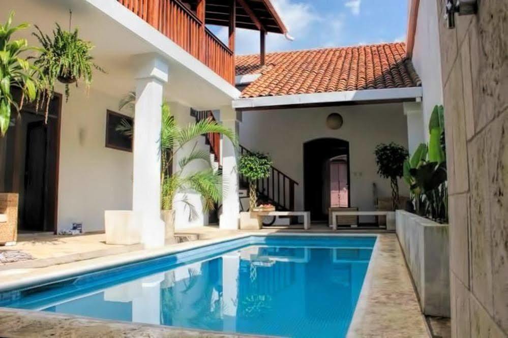 Hotel Azul León 外观 照片